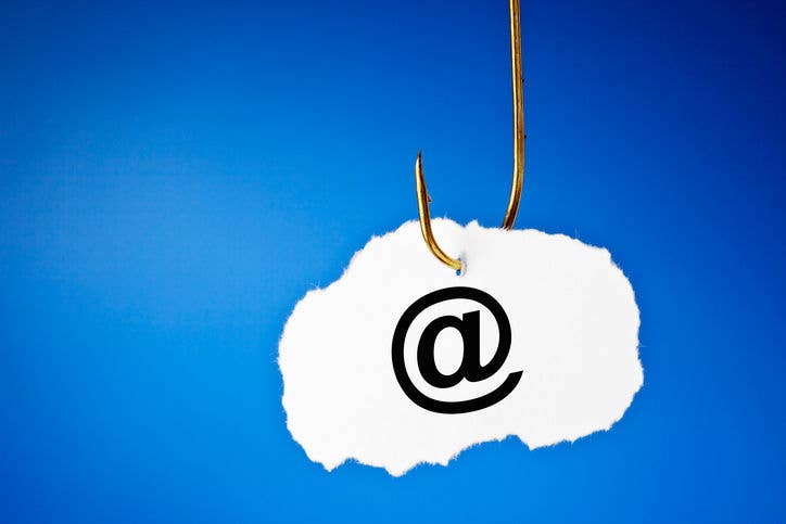 How to spot a phishing email