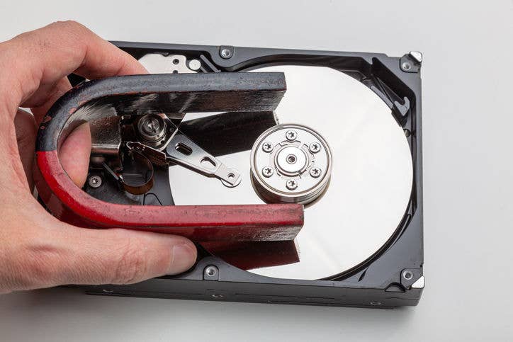 Wipe a Hard Drive with a magnet